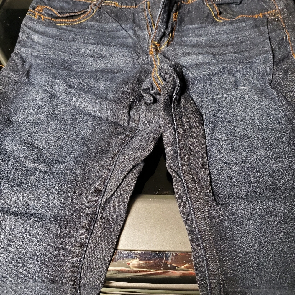 Jeans - Picture 2 of 3